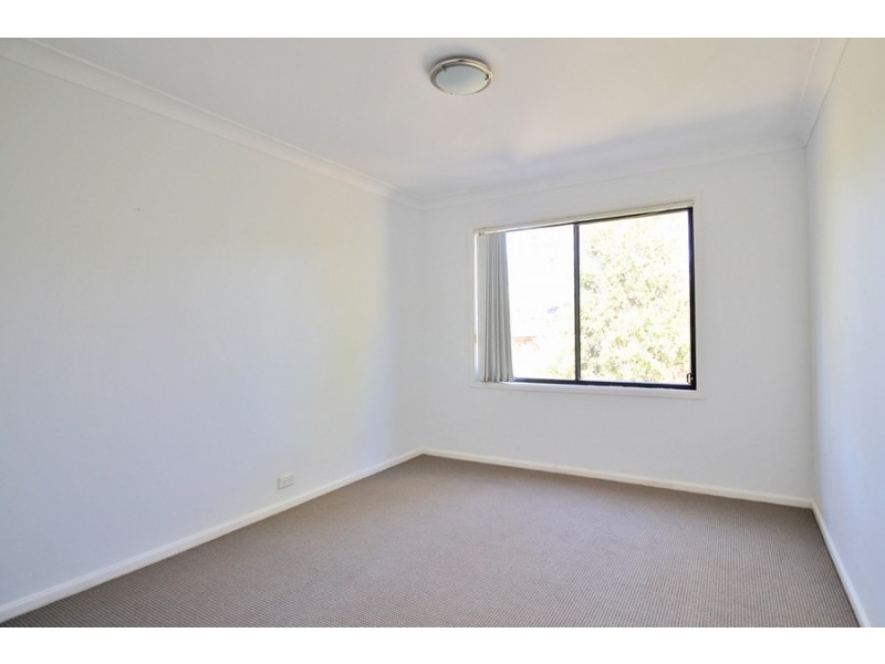 55 Centenary Avenue, Northmead NSW 2152