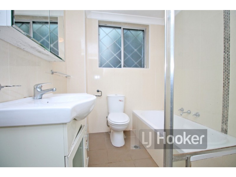3/3 Queens Road, Westmead NSW 2145