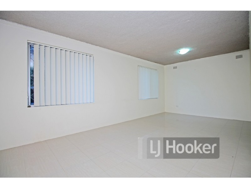 3/3 Queens Road, Westmead NSW 2145