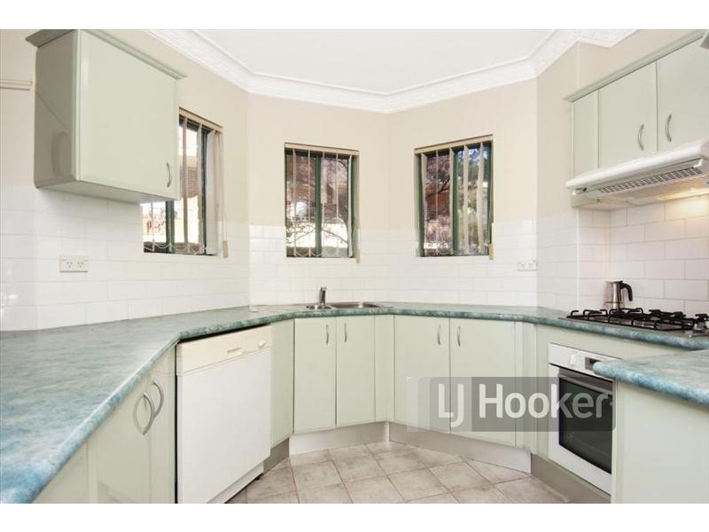 3/1-5 Pye Street, Westmead NSW 2145