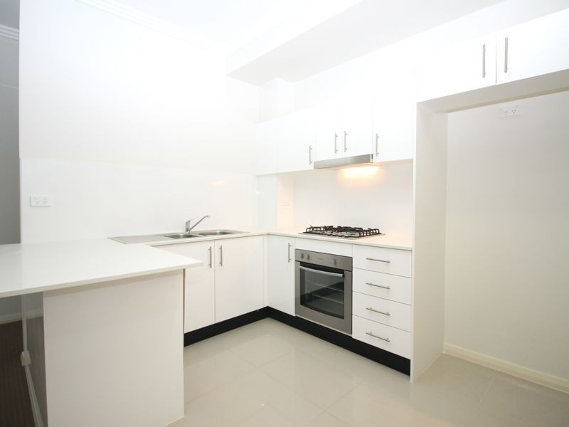 8-18 Briens Road, Northmead NSW 2152