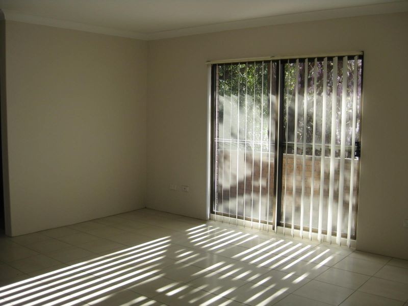 26 Helen Street, Westmead NSW 2145