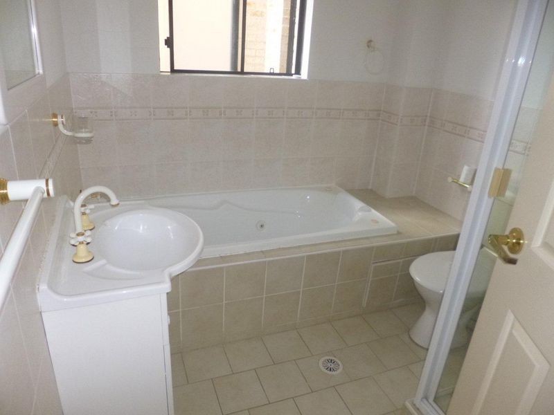 15 Hassall Street, Westmead NSW 2145