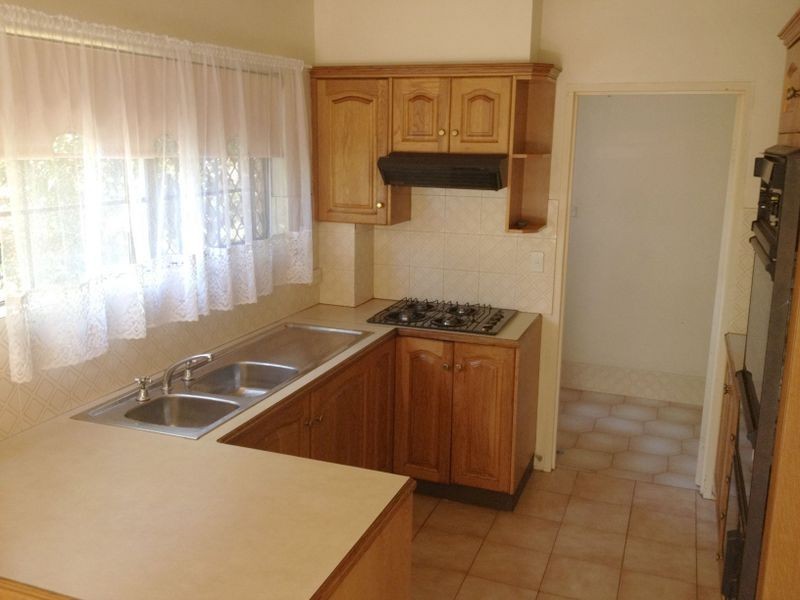 8 Hainsworth Street, Westmead NSW 2145