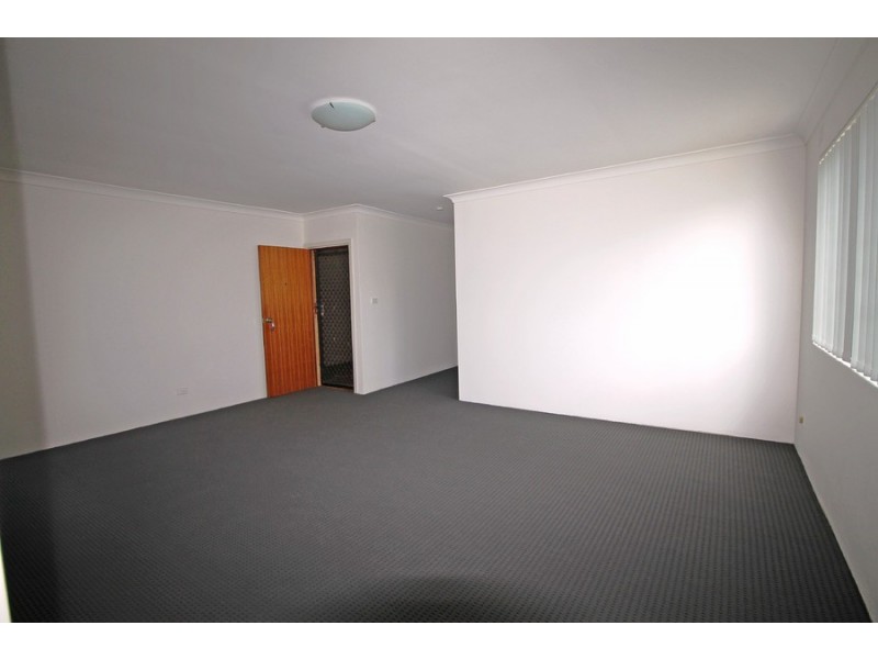 1/27A Emma Crescent, Constitution Hill NSW 2145