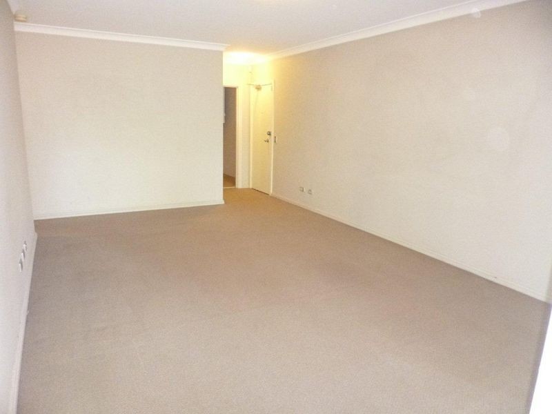 3-5 Oakes Street, Westmead NSW 2145