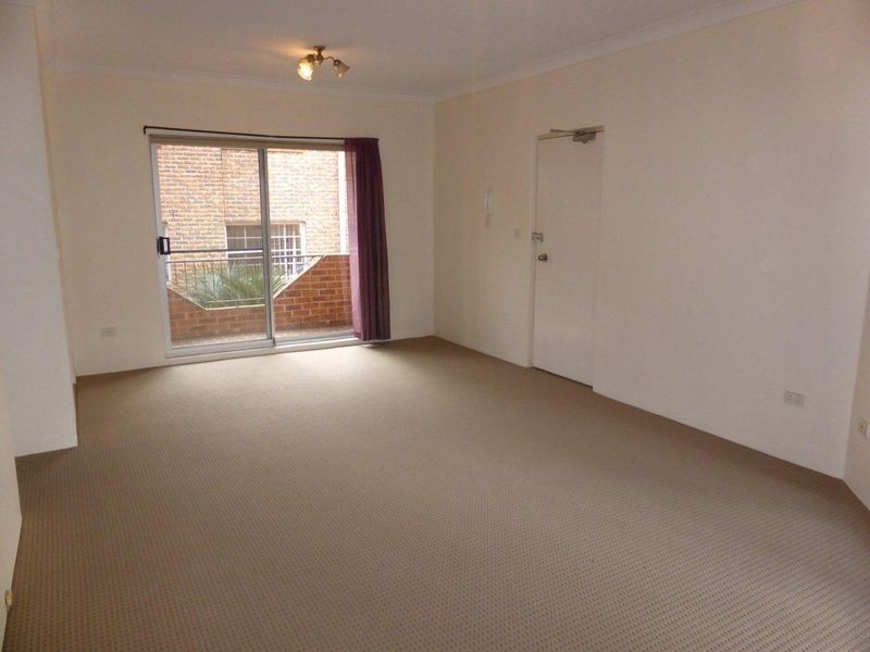 2/34 Park Avenue, Westmead NSW 2145