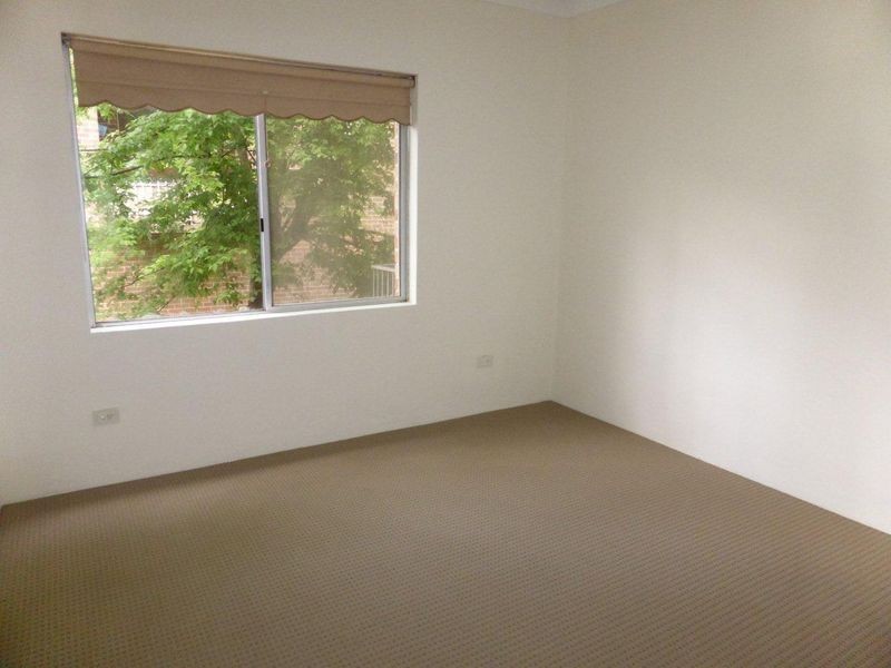 2/34 Park Avenue, Westmead NSW 2145