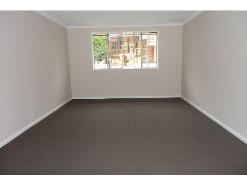 1/30 Rhodes Street, Guildford NSW 2161