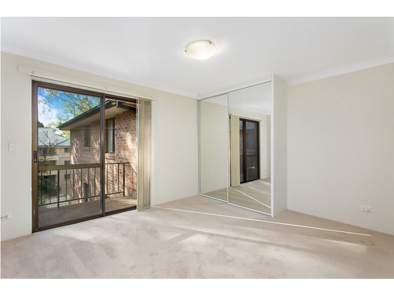 9/227-231 Targo Road, Girraween NSW 2145