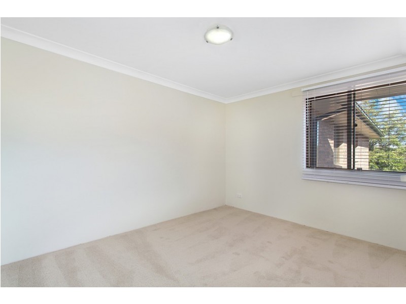 9/227-231 Targo Road, Girraween NSW 2145