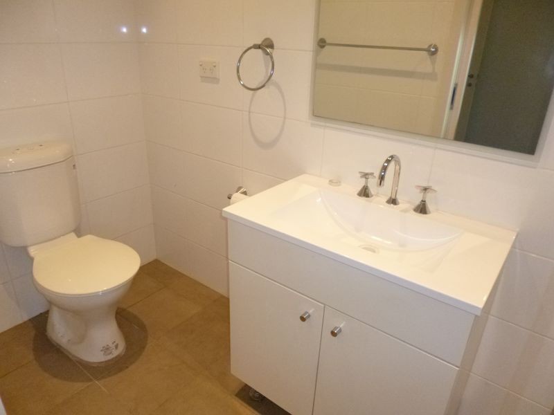 2A-6 Lydbrook Street, Westmead NSW 2145