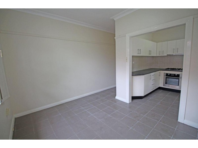 4 Toohey Avenue, Westmead NSW 2145