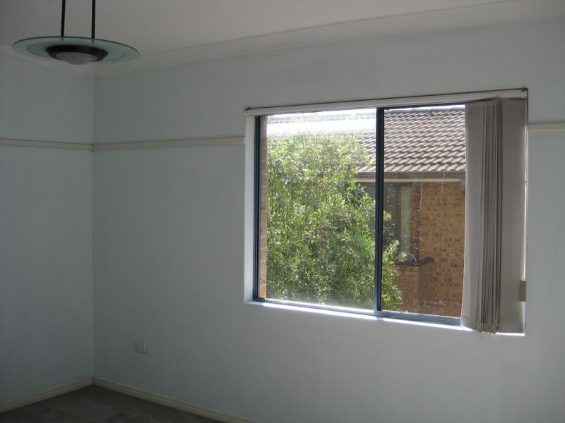 27 Helen Street, Westmead NSW 2145