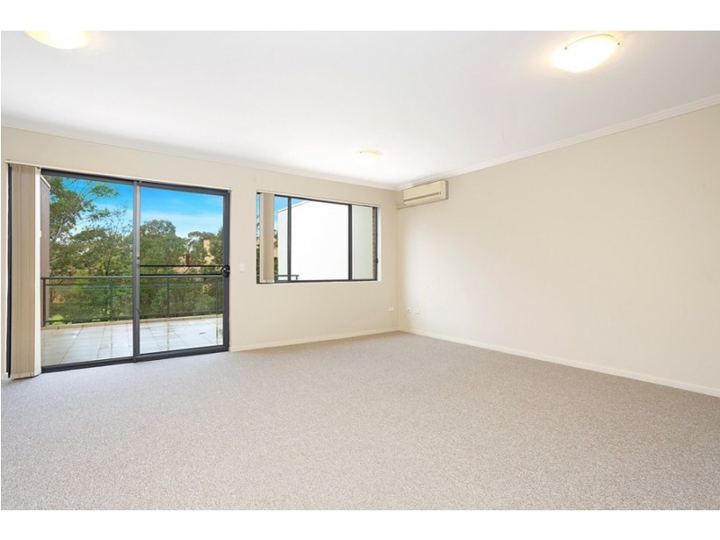 11/4 Darcy Road, Westmead NSW 2145