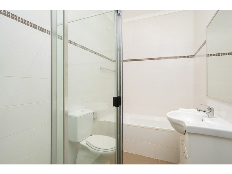 11/4 Darcy Road, Westmead NSW 2145