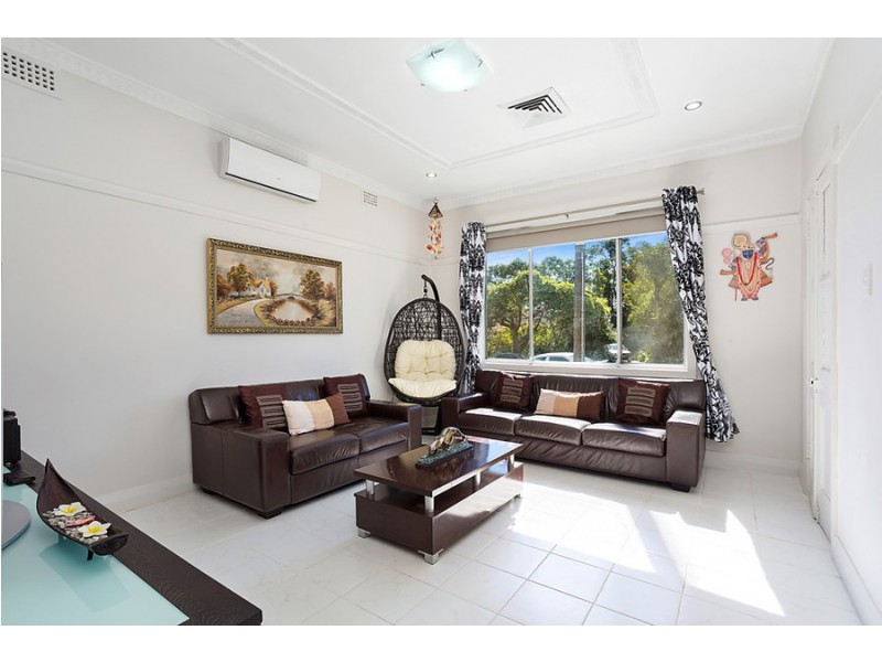 40 Monash Street, Wentworthville NSW 2145