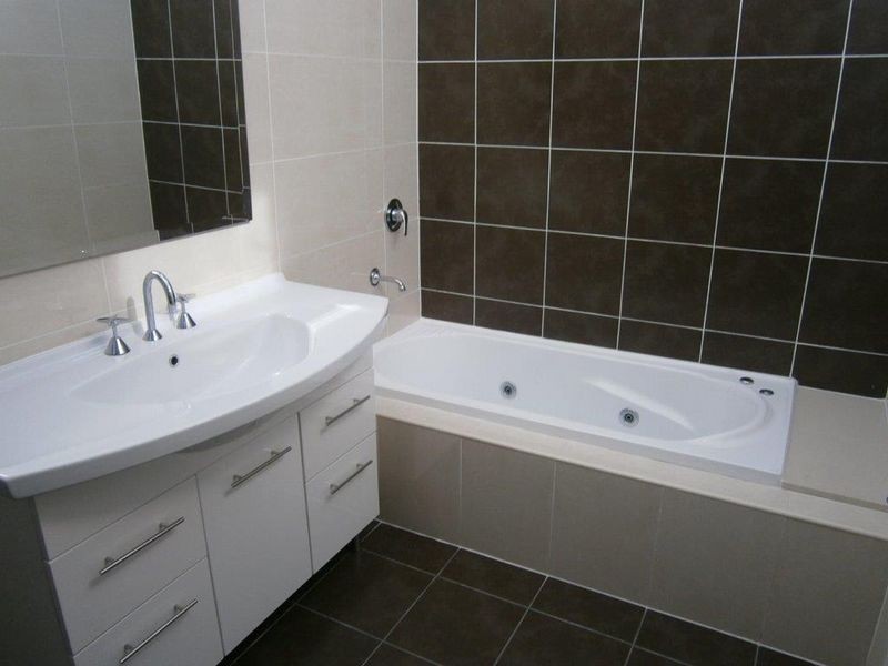 10 Campbell Street, Northmead NSW 2152