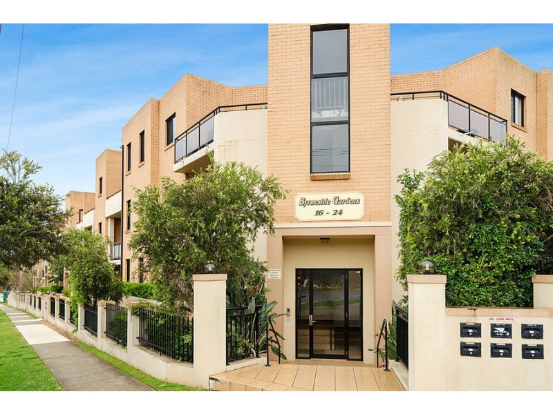 14/16-24 Lydbrook Street, Westmead NSW 2145