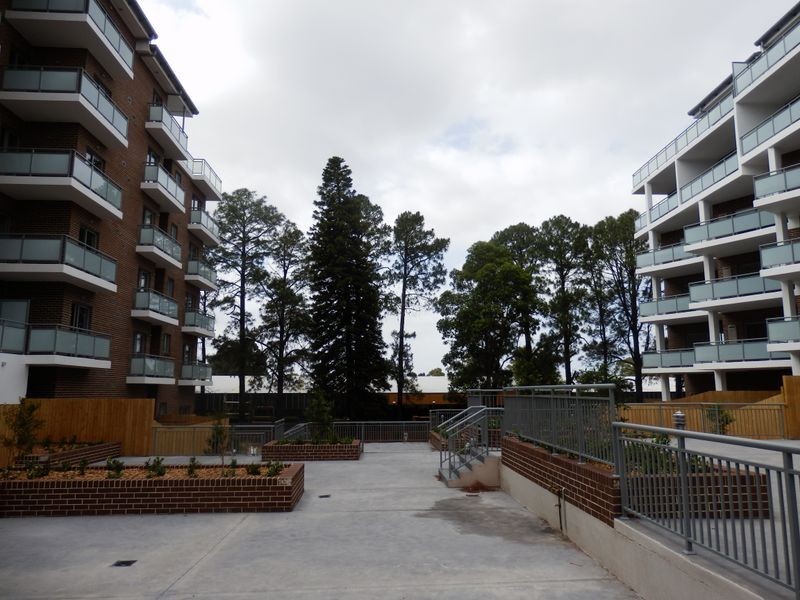 8-18 Briens Road, Northmead NSW 2152