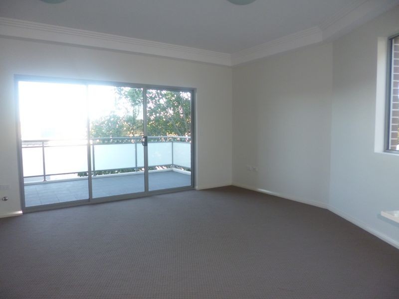 8-18 Briens Road, Northmead NSW 2152