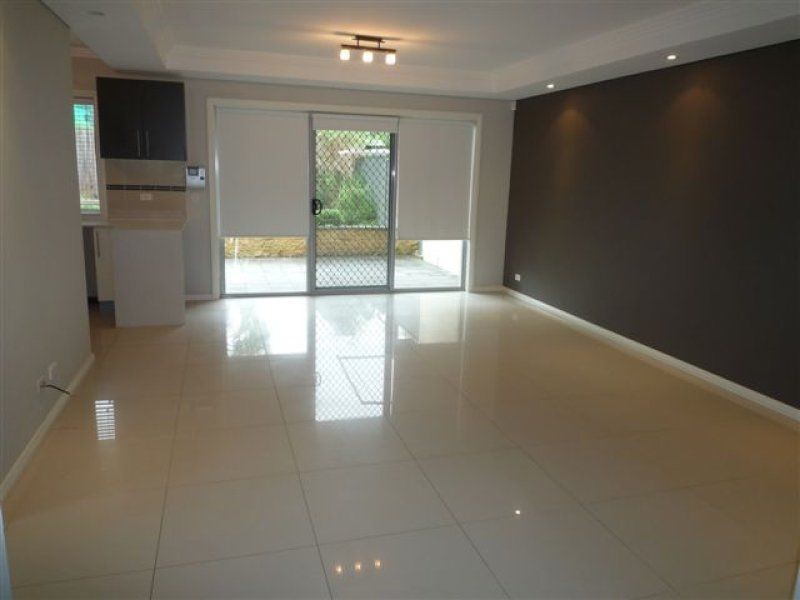 38 Fyall Avenue, Wentworthville NSW 2145