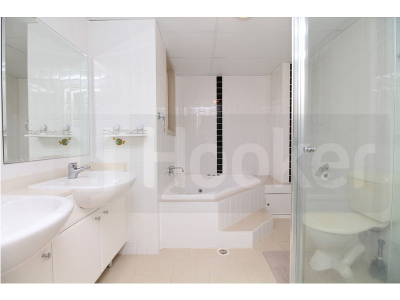 803/91C-101 Bridge Road, Westmead NSW 2145