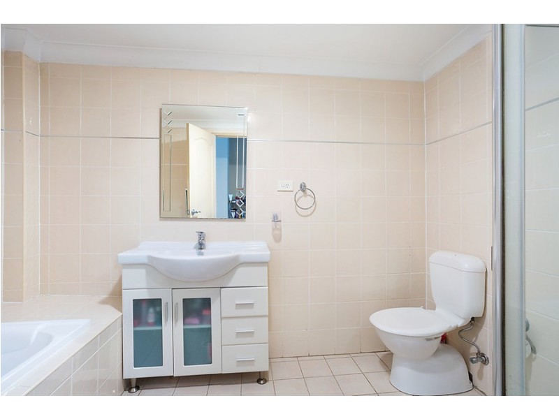 8/21-23 King Street, Penrith NSW 2750