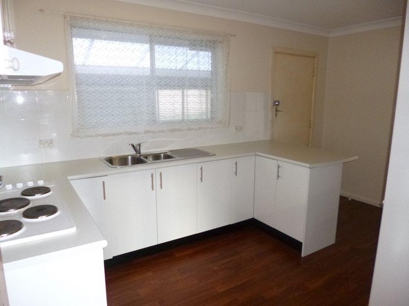 41 Wyena Road, Pendle Hill NSW 2145