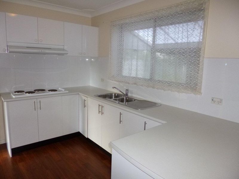 41 Wyena Road, Pendle Hill NSW 2145