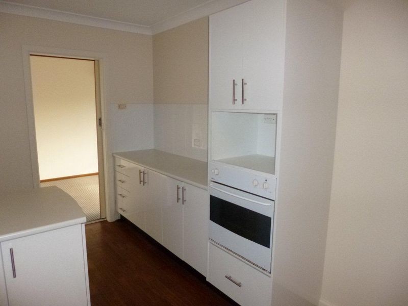 41 Wyena Road, Pendle Hill NSW 2145