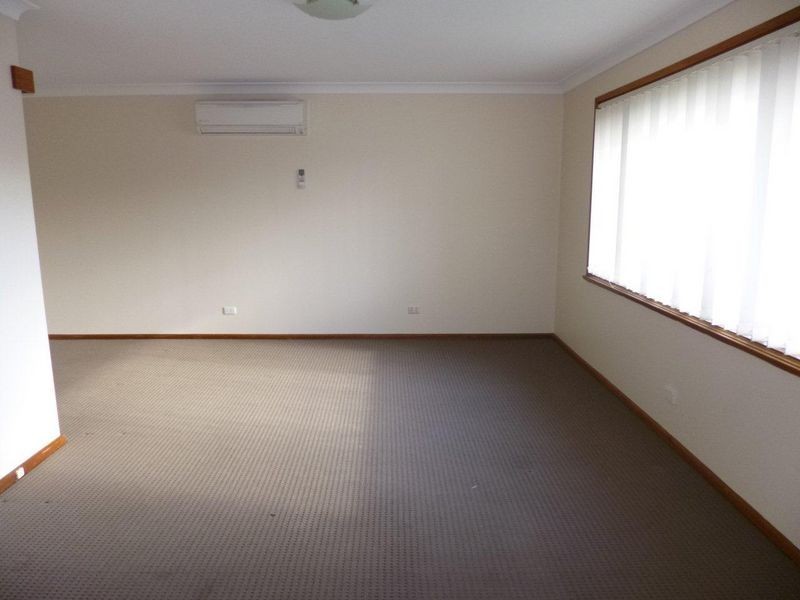 41 Wyena Road, Pendle Hill NSW 2145