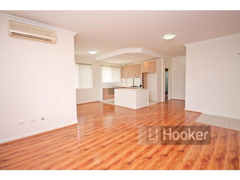 8/40-42 Lydbrook Street, Westmead NSW 2145