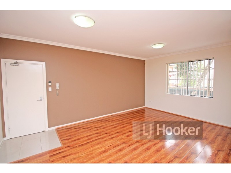 8/40-42 Lydbrook Street, Westmead NSW 2145