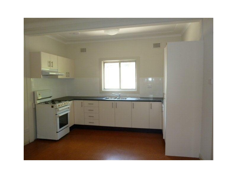 27 Rippon Avenue, Dundas NSW 2117