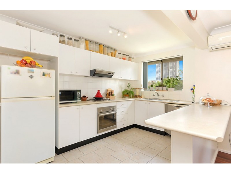 6/10-12 Thomas Street, Parramatta NSW 2150