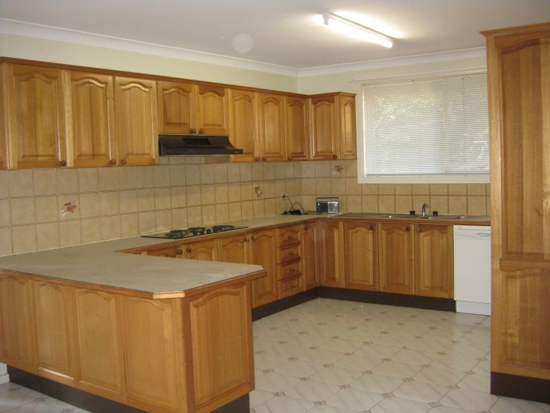 2C Naomi Street North, Baulkham Hills NSW 2153