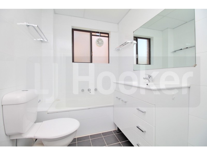 5/6-8 Alfred Street, Westmead NSW 2145