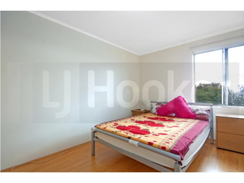 8/31 Helen Street, Westmead NSW 2145