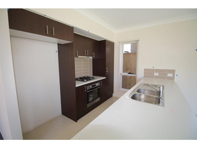 53 Summerland Crescent, Colebee NSW 2761