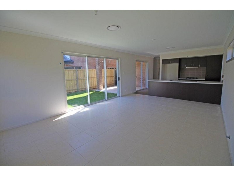 53 Summerland Crescent, Colebee NSW 2761