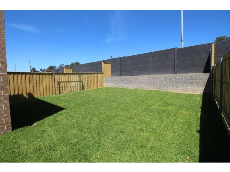 53 Summerland Crescent, Colebee NSW 2761