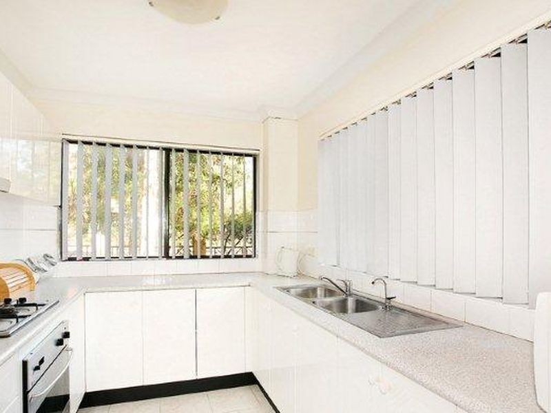 62 Fullagar Road, Wentworthville NSW 2145