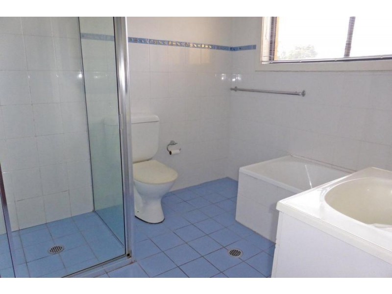 11 McCabe Street, Greystanes NSW 2145