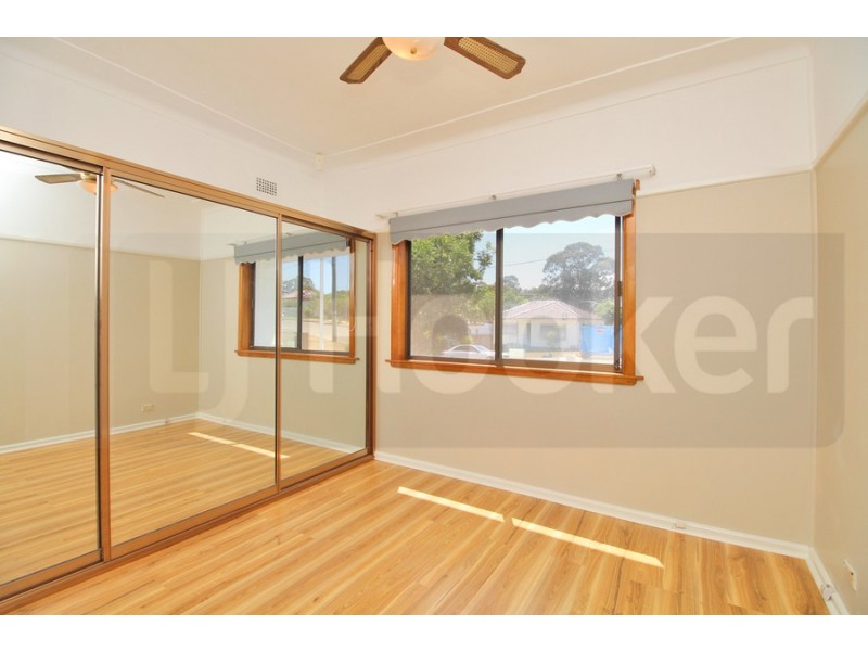 23 Scott Street, Toongabbie NSW 2146