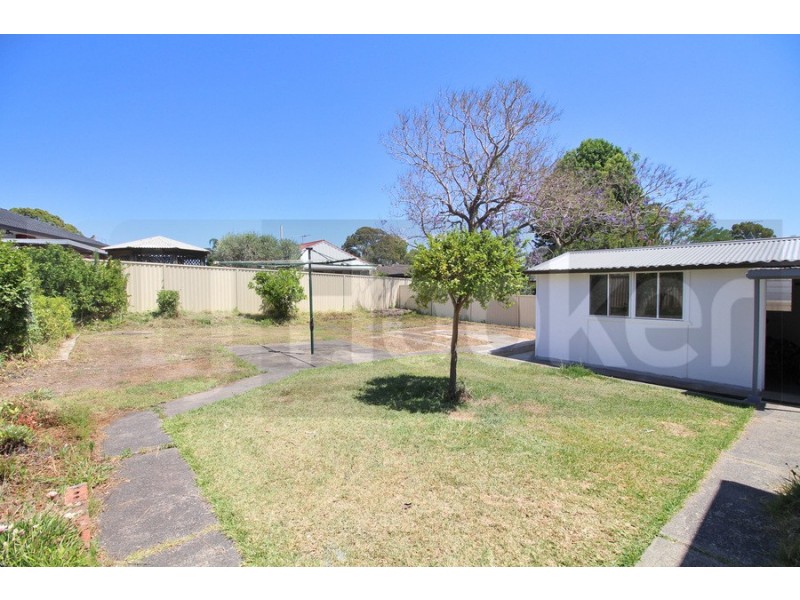 23 Scott Street, Toongabbie NSW 2146