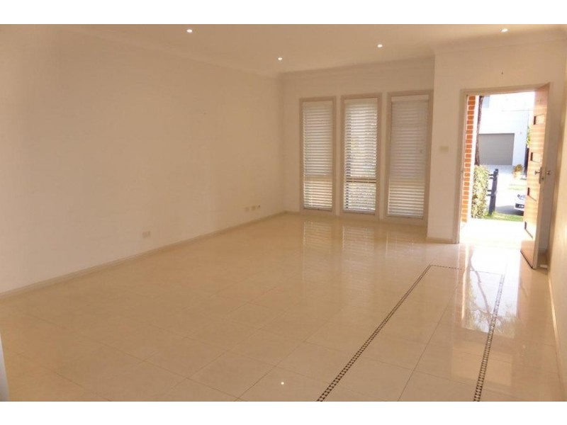 21 Bishop Avenue, Pemulwuy NSW 2145