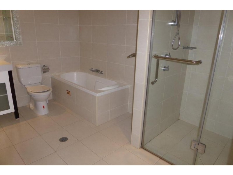 21 Bishop Avenue, Pemulwuy NSW 2145