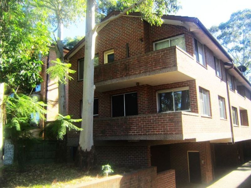 5 Railway Parade, Westmead NSW 2145