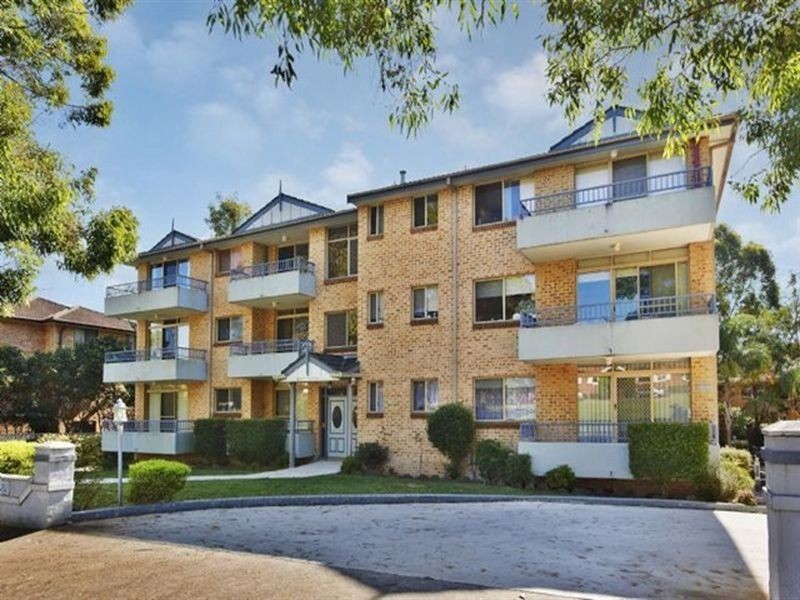 261-265 Dunmore Street, Pendle Hill NSW 2145